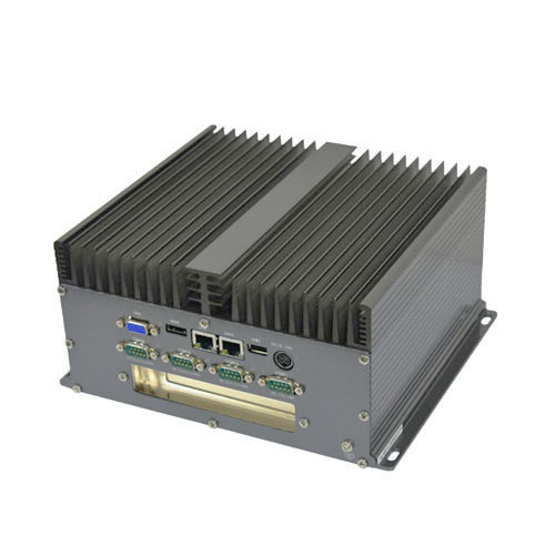 IPC-P700系列｜IPC-P716 / IPC-P720 / IPC-P730 多功能工控機(jī)